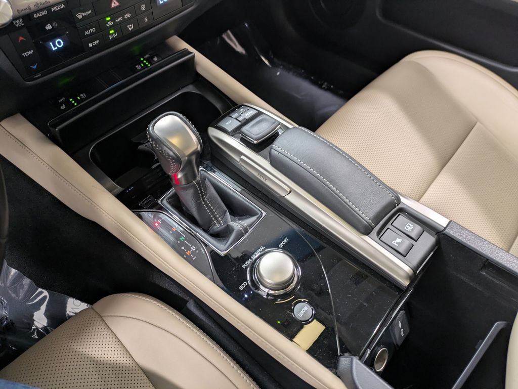 Used 2017 Lexus GS 350 AWD w/ Premium Package image 15