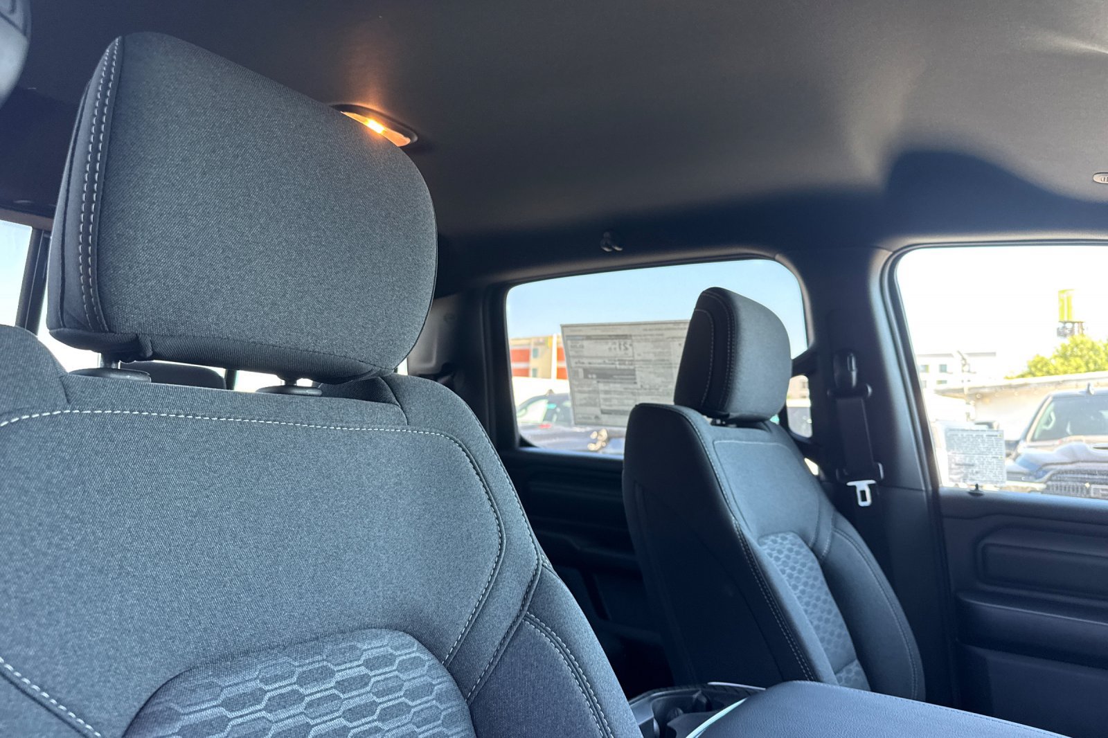 New 2026 RAM 1500 Express AWD/4WD image 15