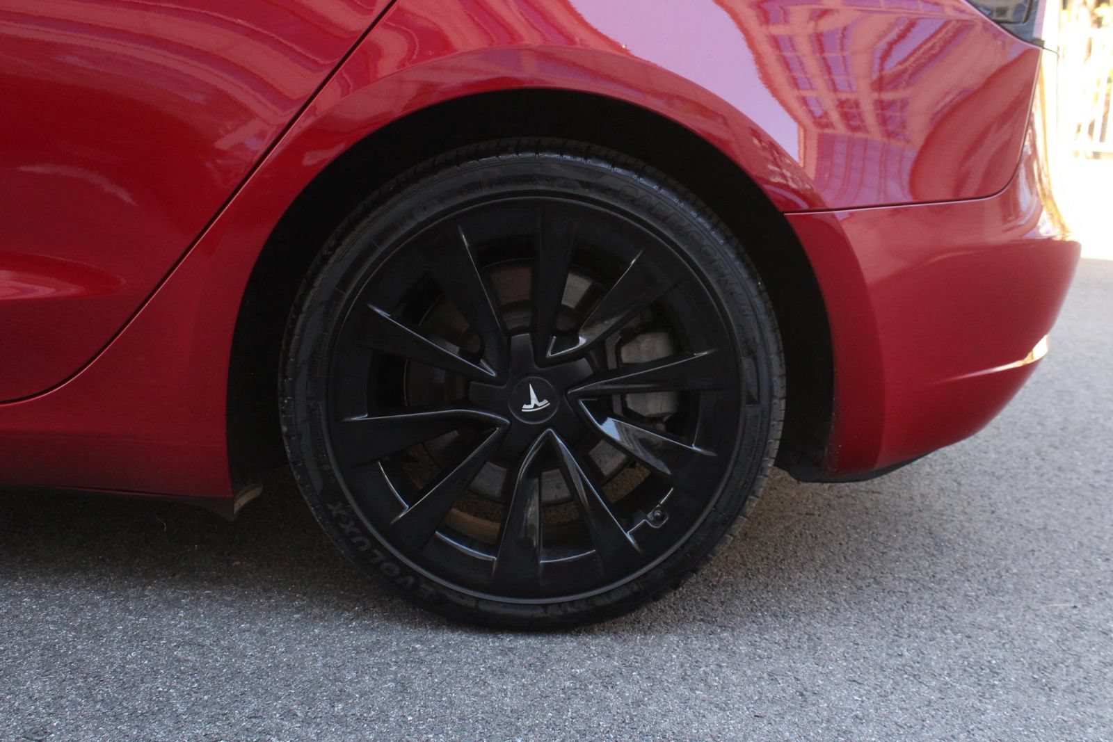 Used 2023 Tesla Model 3 Standard Range RWD image 9