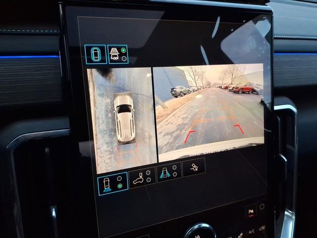 New 2026 GMC Acadia Denali w/ Super Cruise Package image 33