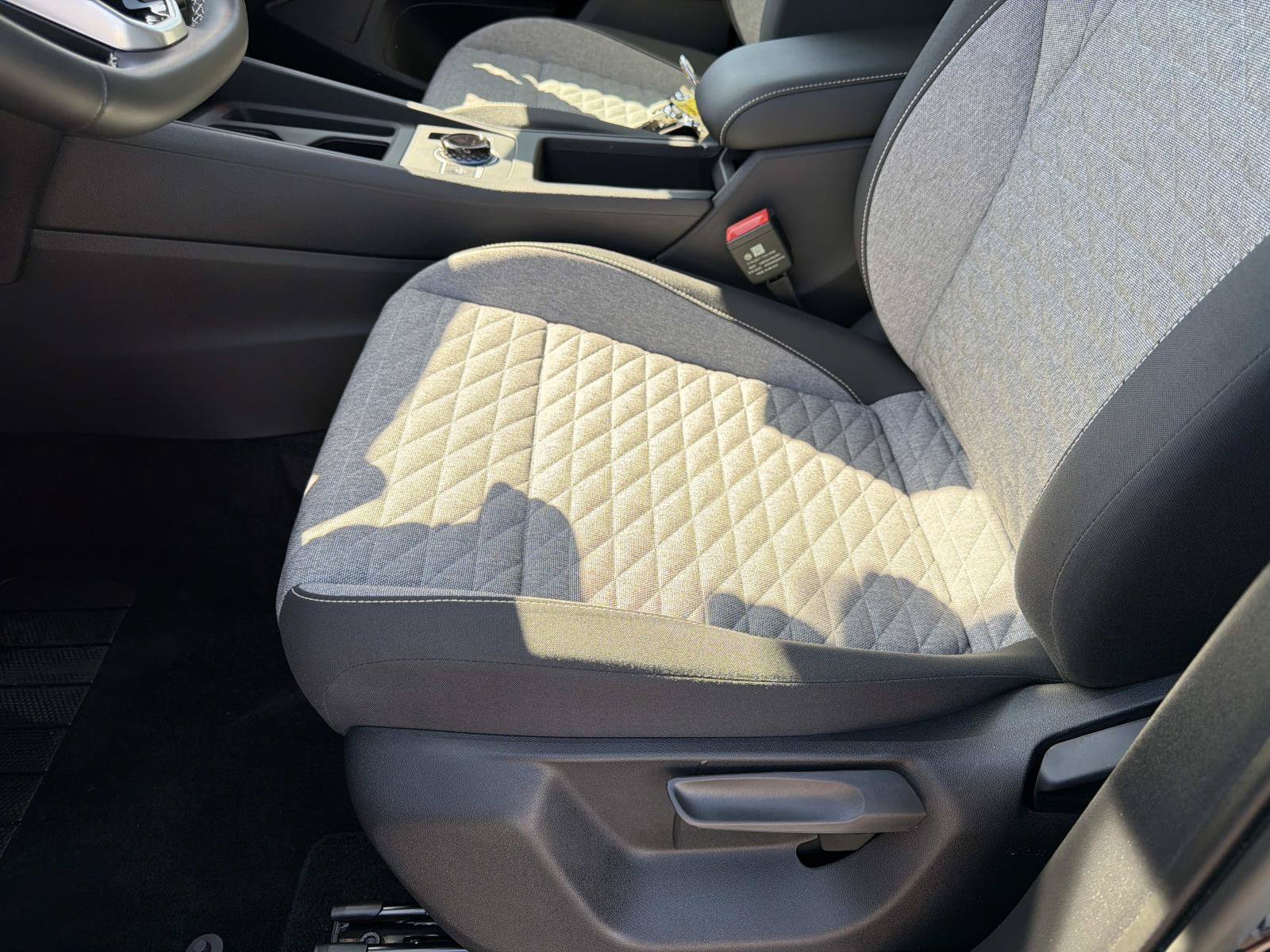 Certified 2026 Volkswagen Tiguan S FWD image 17