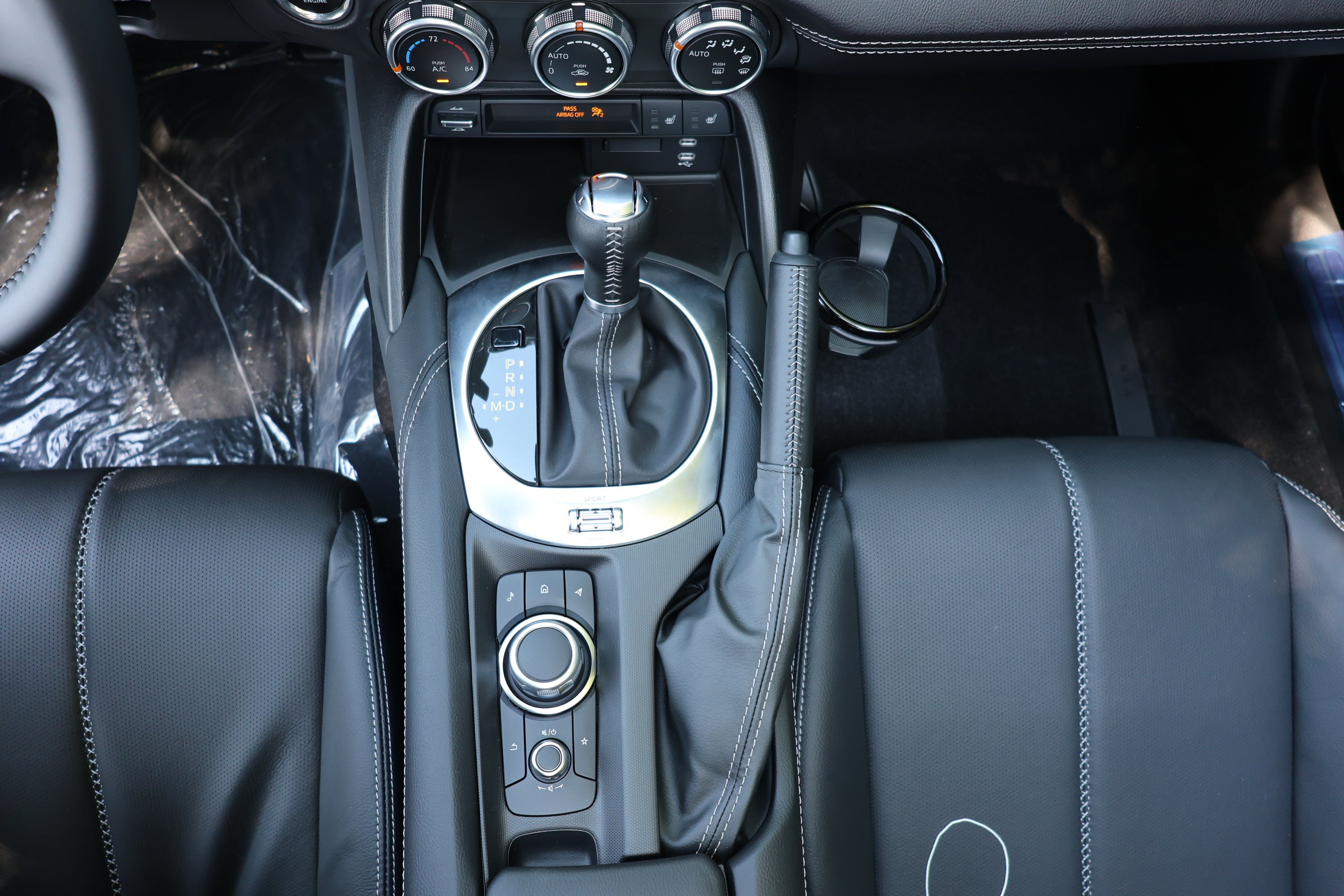 New 2026 MAZDA MX-5 Miata RF Grand Touring RWD image 19