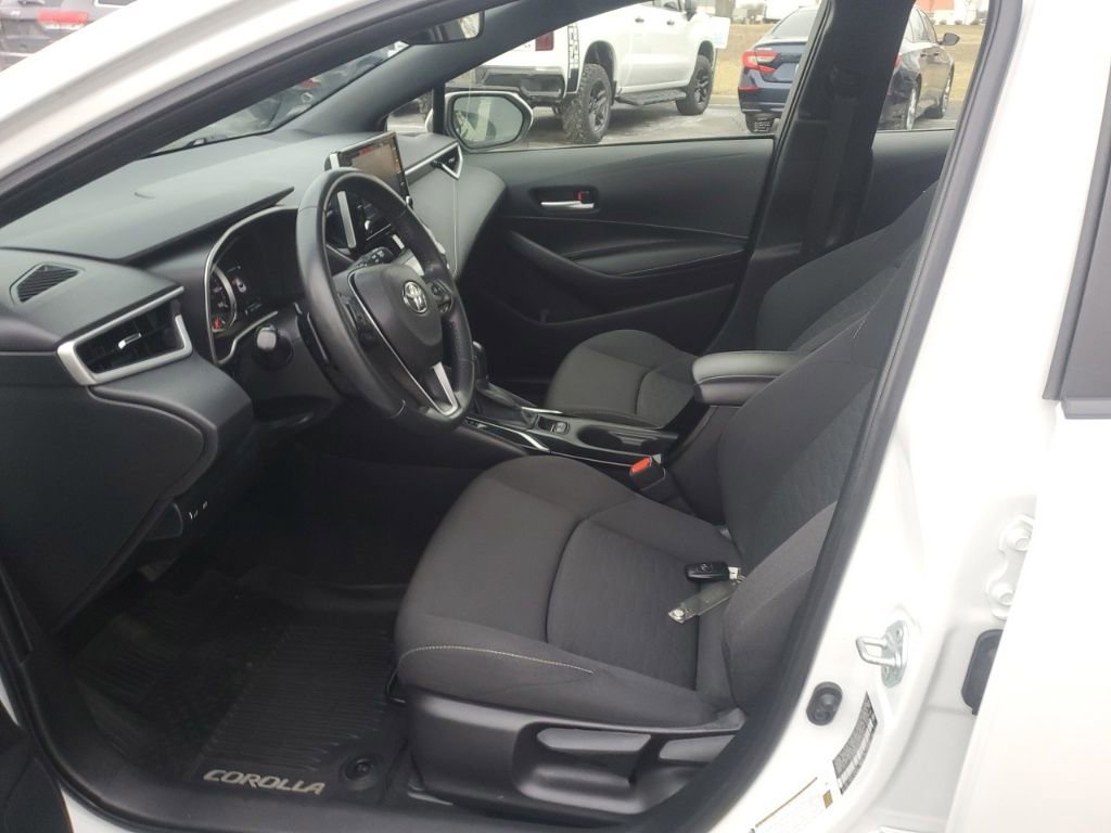 Used 2022 Toyota Corolla SE image 13
