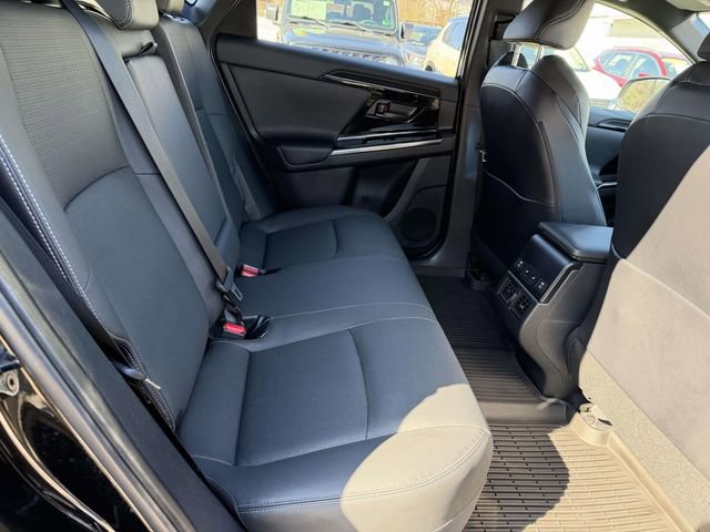 Used 2023 Subaru Solterra AWD image 9