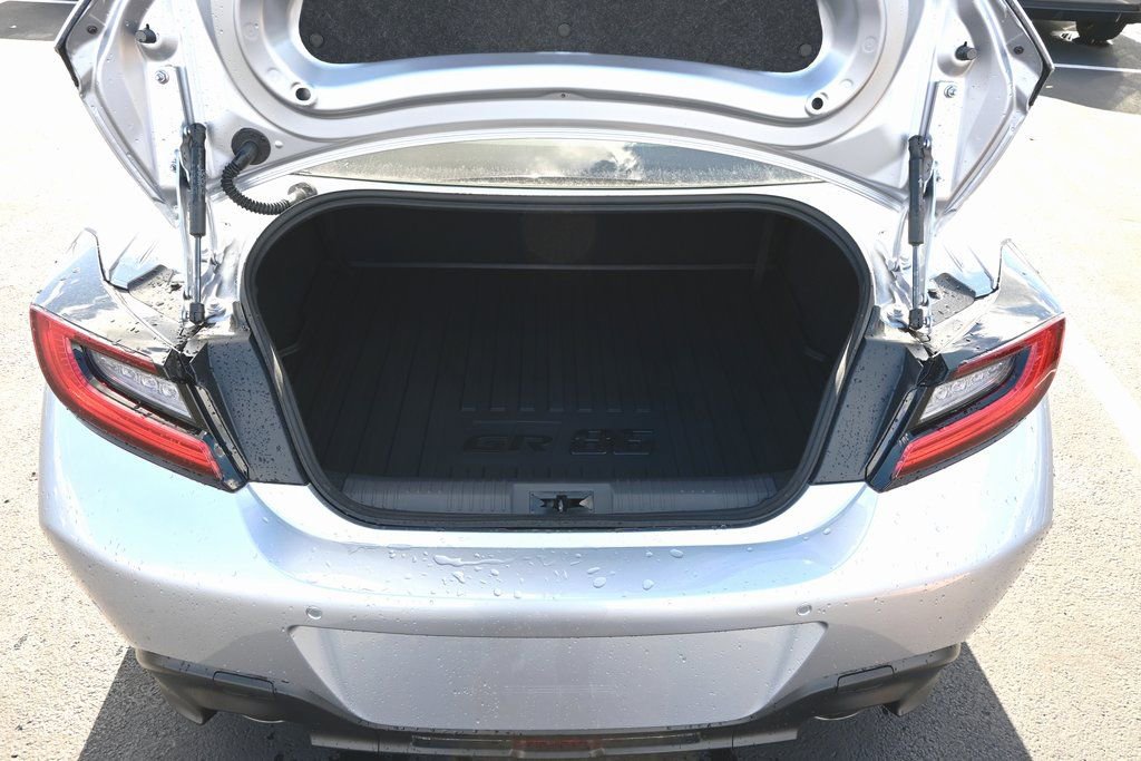 New 2025 Toyota GR86 Premium image 7