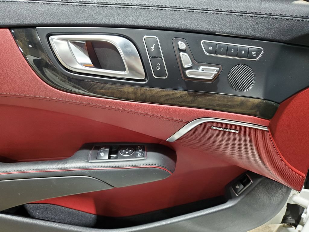 Used 2015 Mercedes-Benz SL 400 image 30