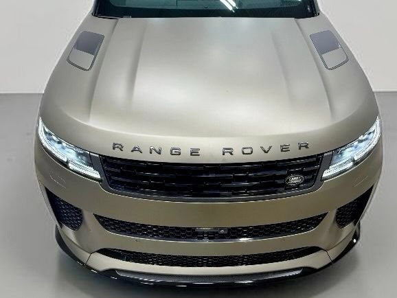 Used 2024 Land Rover Range Rover Sport SV Edition One Carbon Bronze AWD/4WD image 7