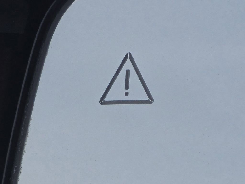 Used 2023 Kia Sportage SX image 10