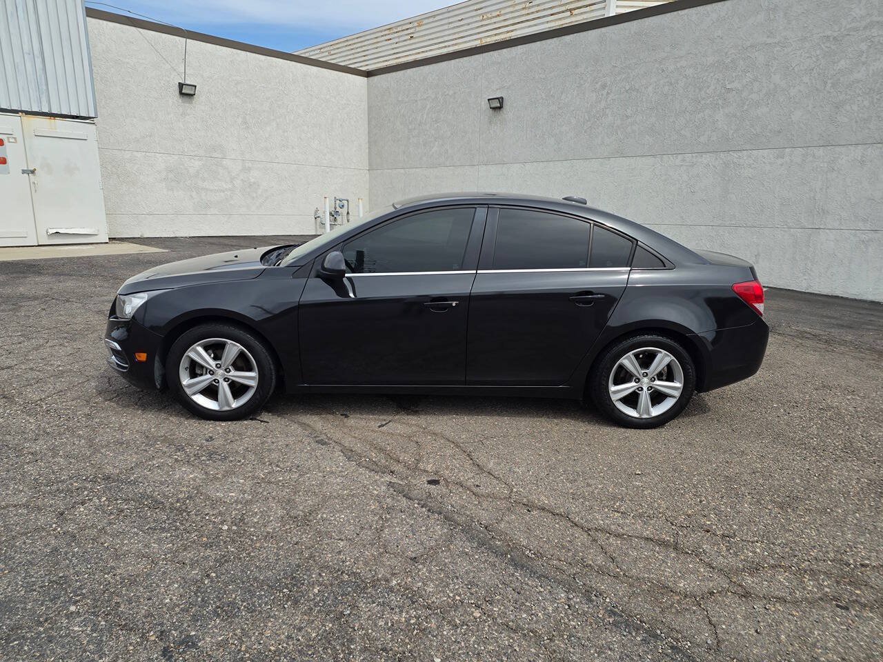 Used 2015 Chevrolet Cruze LT FWD image 8