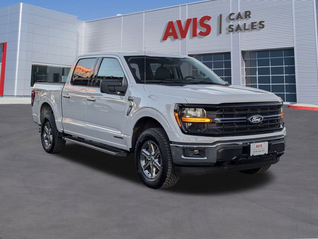 Used 2025 Ford F150 XLT w/ Equipment Group 301A Standard image 9