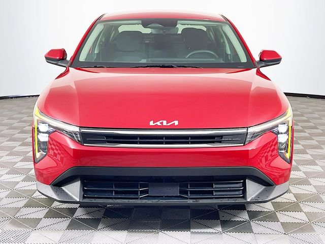 Used 2025 Kia K4 LXS image 3