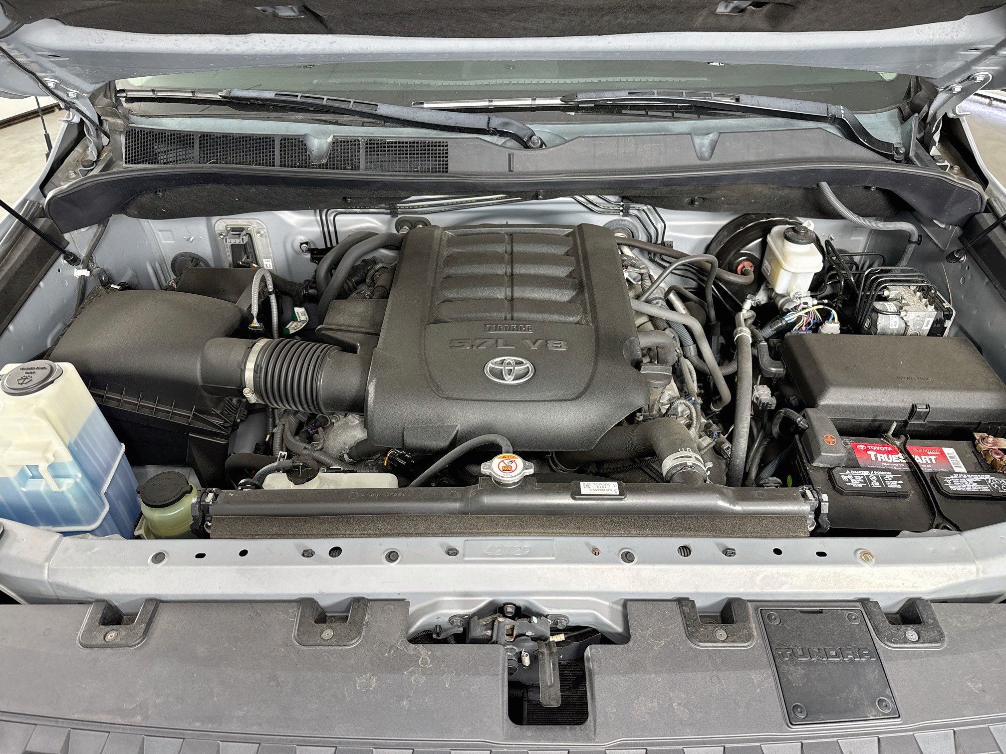 Certified 2019 Toyota Tundra SR5 w/ TRD Off Road Package AWD/4WD image 30