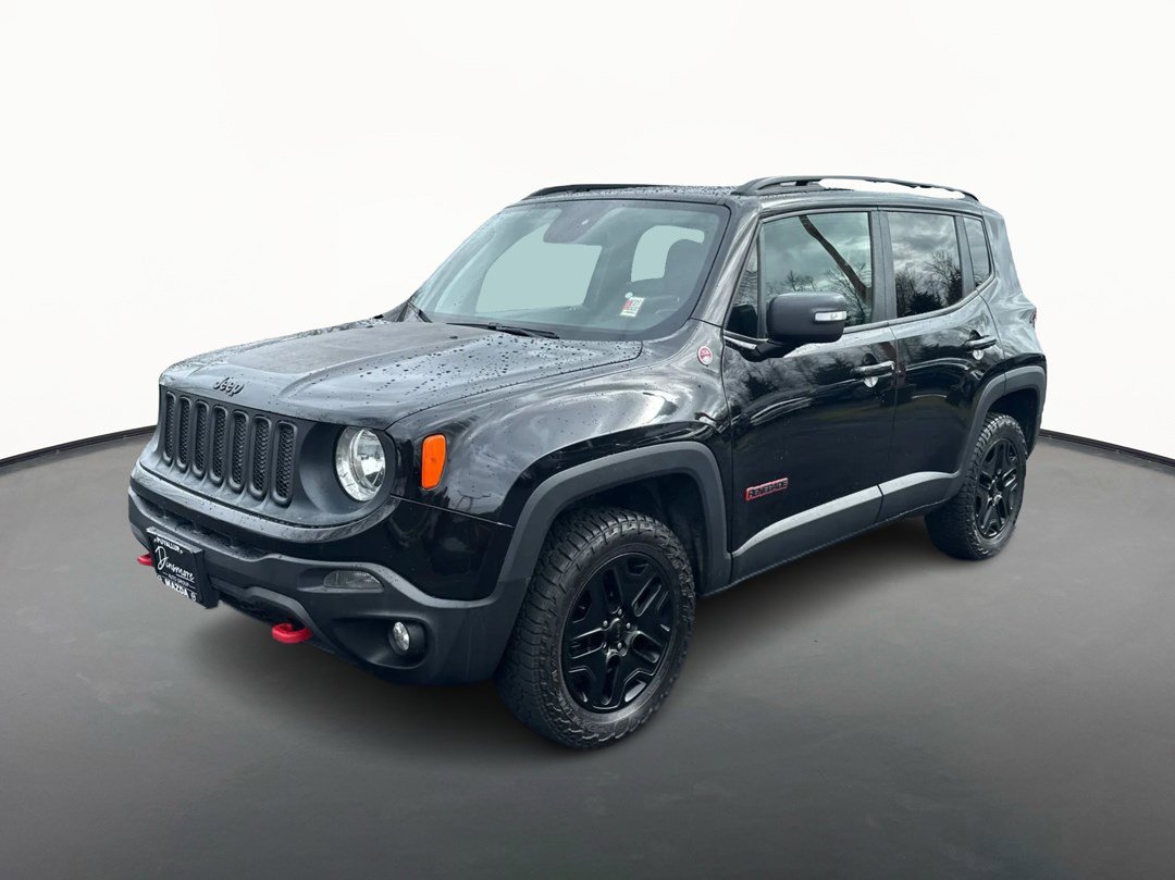 Used 2018 Jeep Renegade Trailhawk w/ Popular Equipment Group AWD/4WD image 7