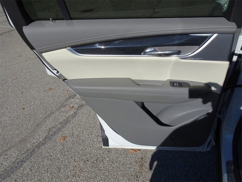 Certified 2023 Cadillac XT6 Premium Luxury w/ Technology Package image 18