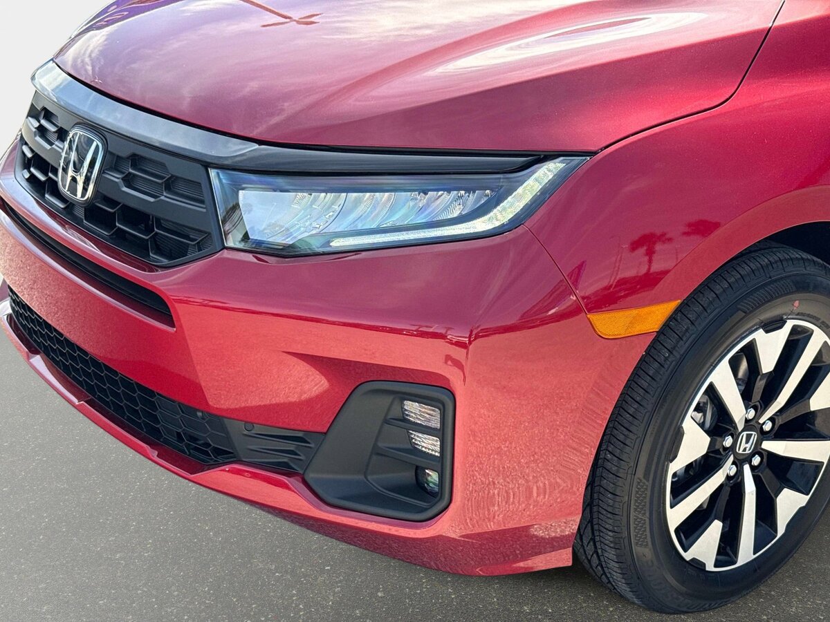 New 2026 Honda Odyssey EX-L image 9
