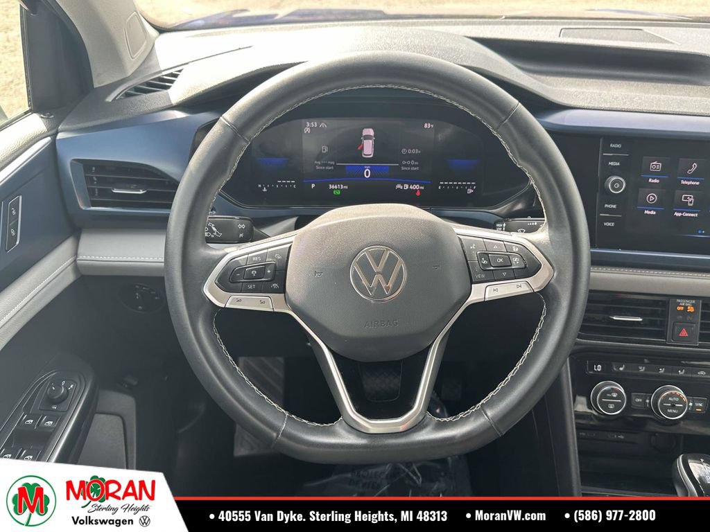 Certified 2024 Volkswagen Taos SE AWD/4WD image 15