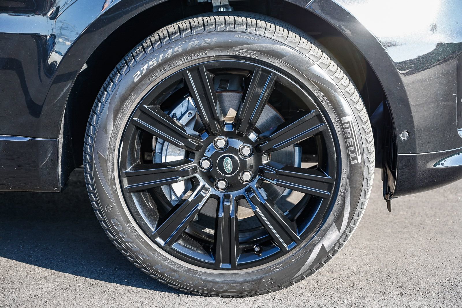 Used 2022 Land Rover Range Rover Sport HSE Silver Edition image 9