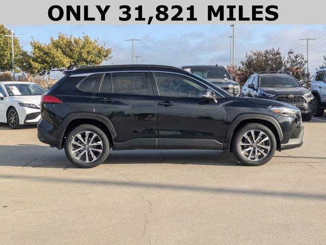 Used 2023 Toyota Corolla Cross XLE w/ Convenience Package image 4