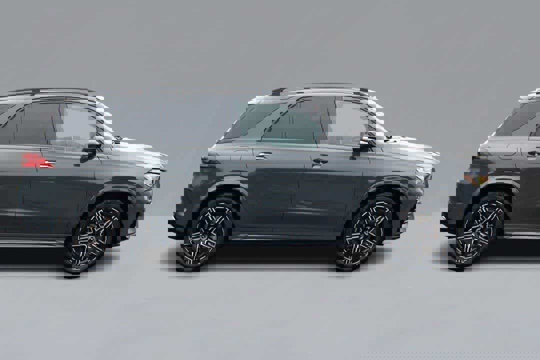 Used 2026 Mercedes-Benz GLE 450 4MATIC image 4