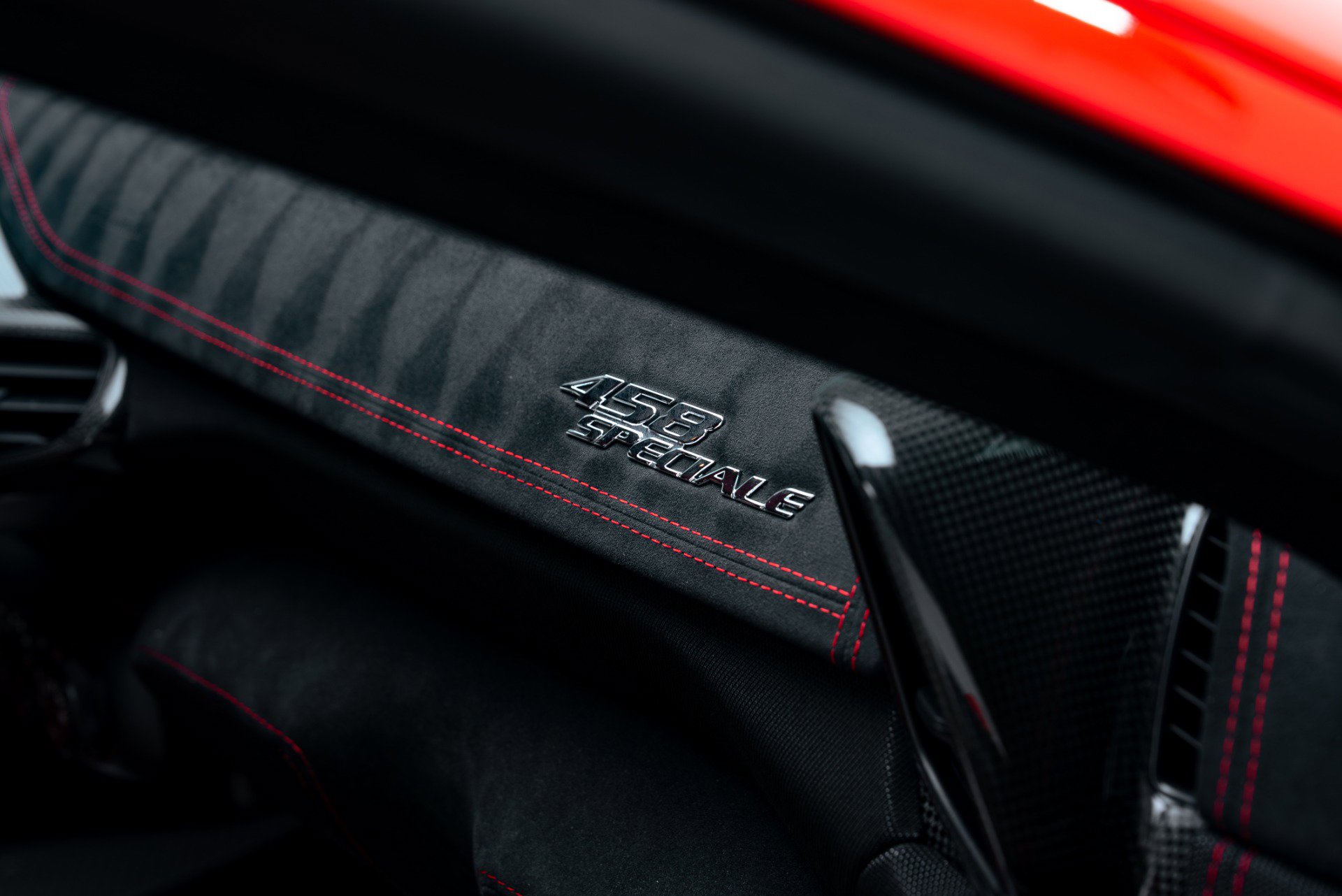 Used 2015 Ferrari 458 Speciale Coupe RWD image 46