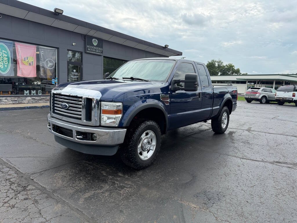 Used 2010 Ford F250 XLT AWD/4WD image 2