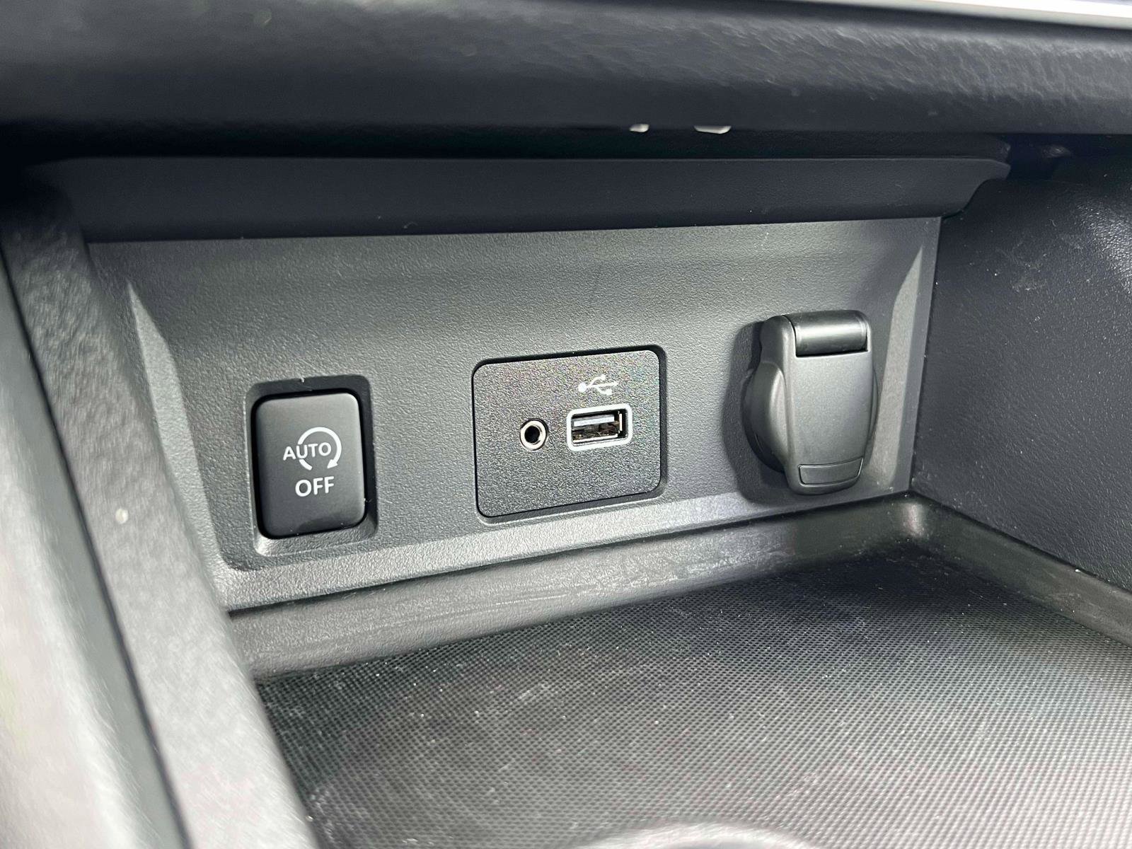 Used 2024 Nissan Sentra S w/ Trunk Package FWD image 13