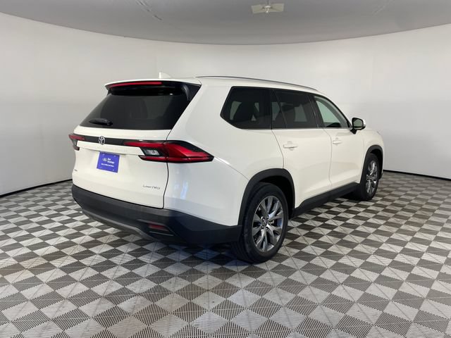 Used 2024 Toyota Grand Highlander AWD image 24
