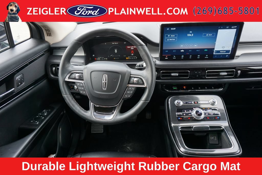 Used 2022 Lincoln Nautilus AWD w/ Premium Package image 14