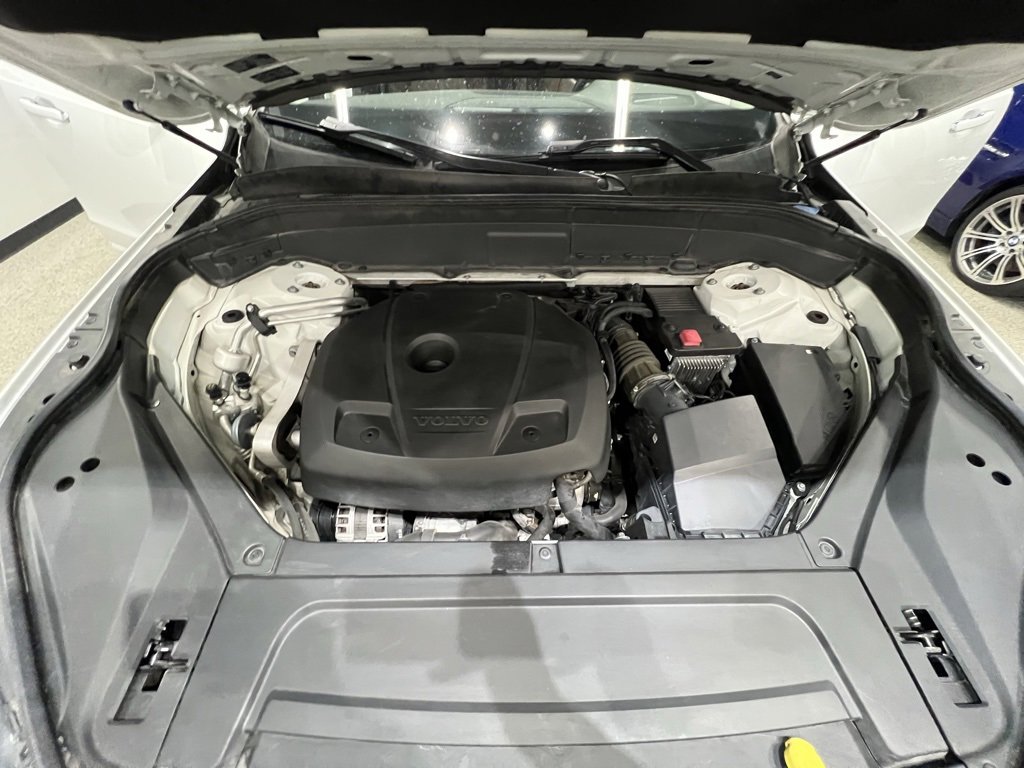 Used 2019 Volvo XC90 T6 Momentum w/ Protection Package image 36