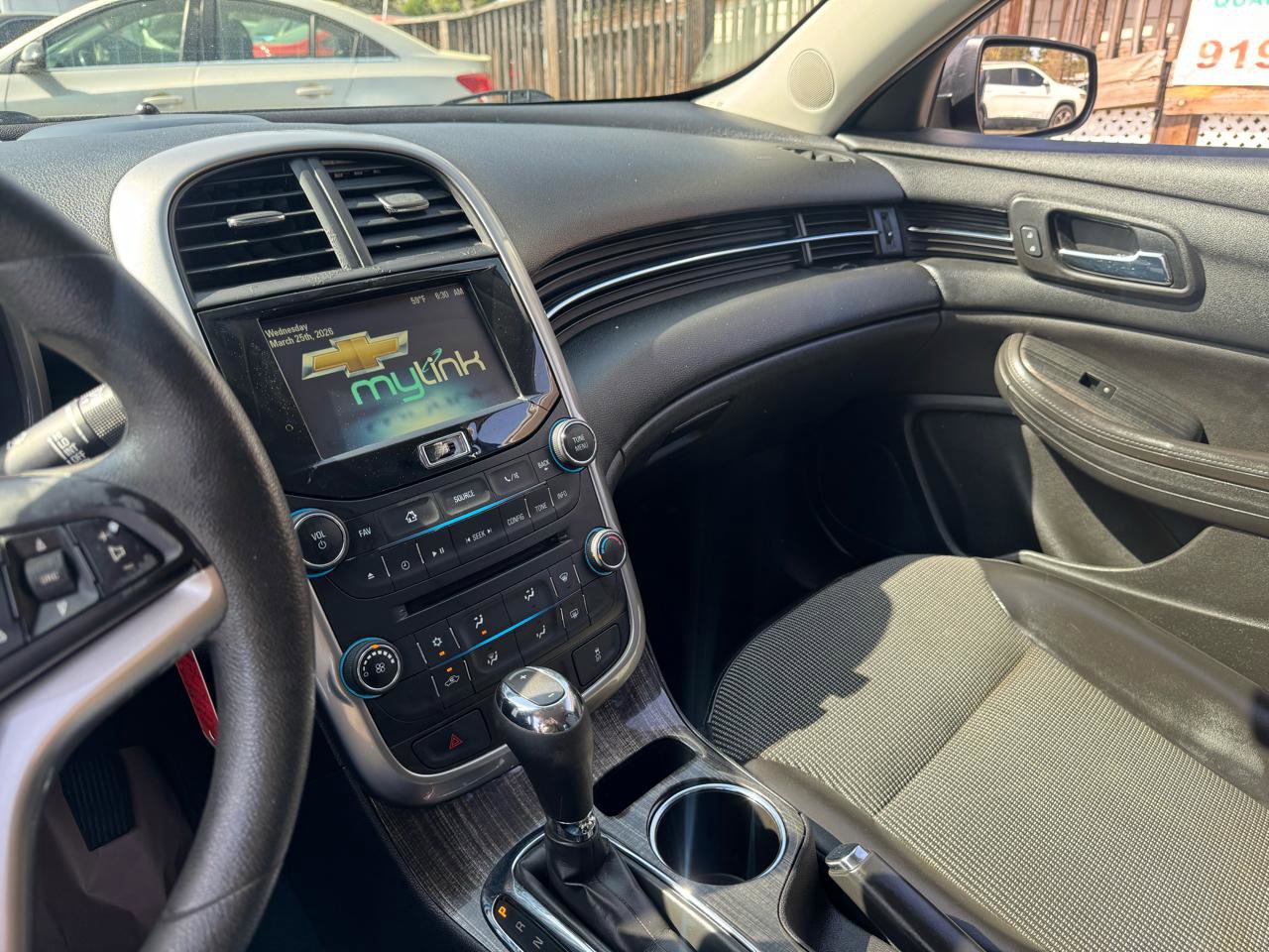 Used 2014 Chevrolet Malibu LT w/ Power Convenience Package FWD image 22