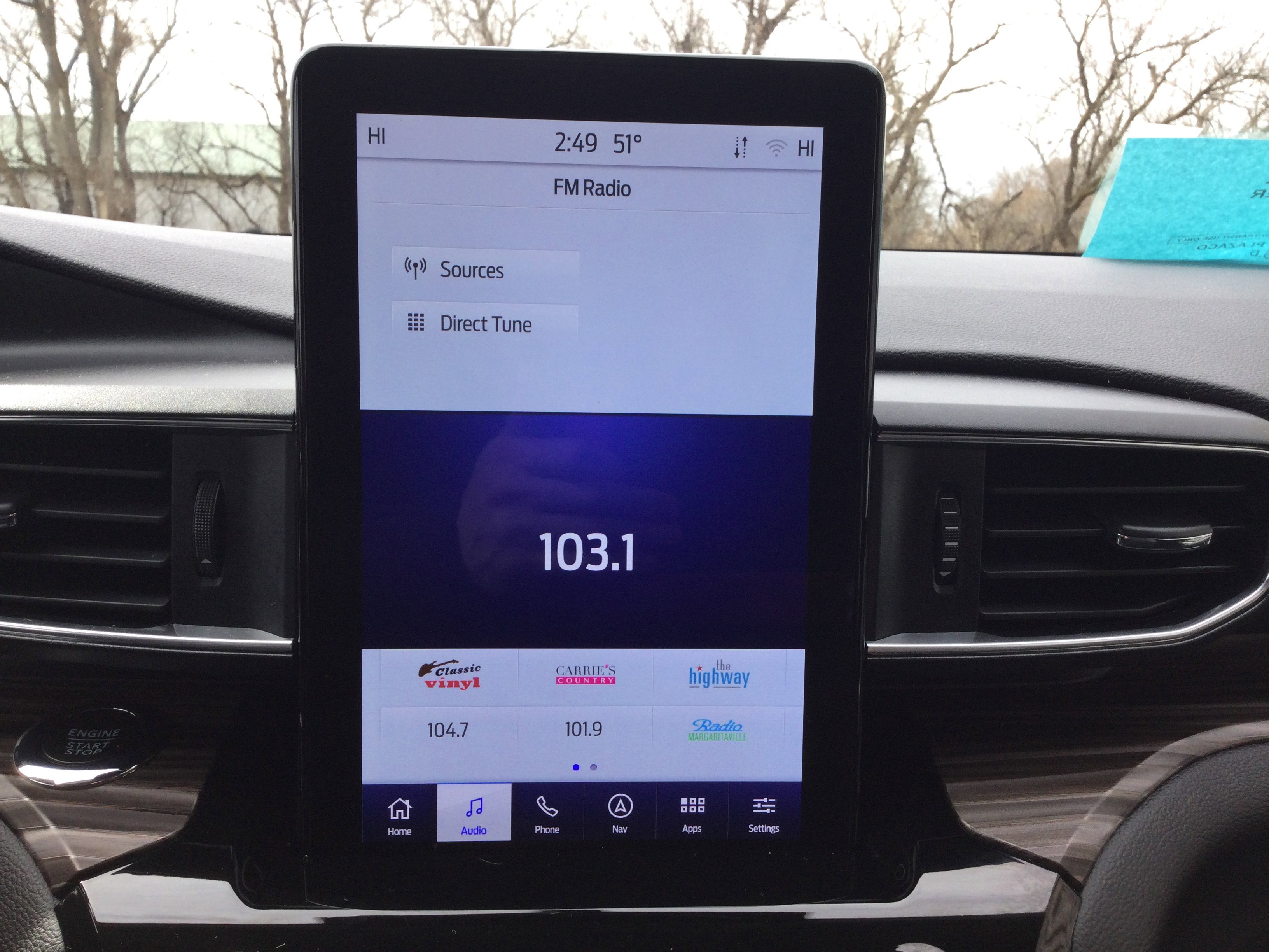 Used 2023 Ford Explorer Limited w/ Limited Technology Package image 15