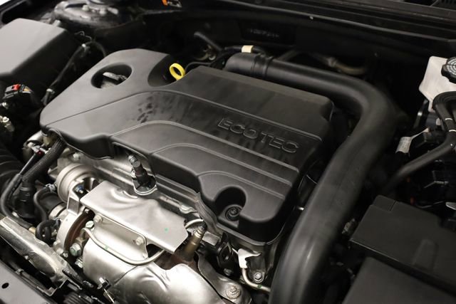 Used 2023 Chevrolet Malibu LT image 11