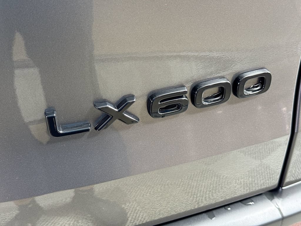 New 2026 Lexus LX 600 4WD w/ Luxury Package image 22