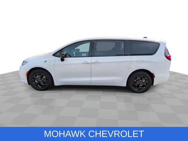 Used 2024 Chrysler Pacifica Limited FWD image 5