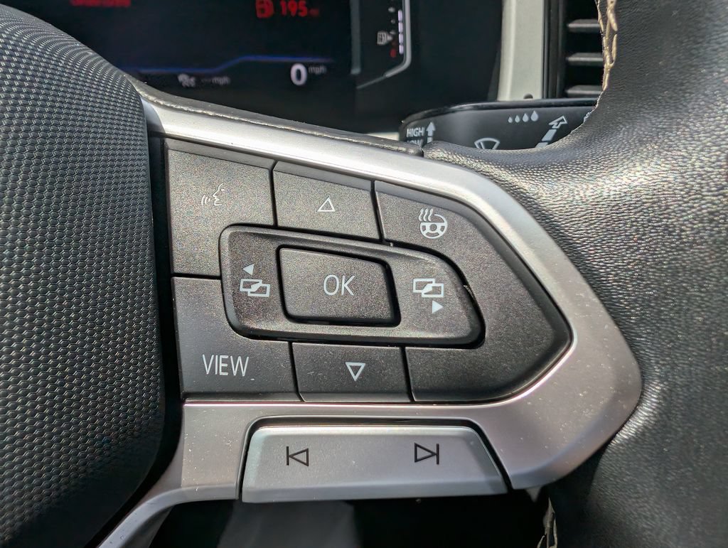Used 2022 Volkswagen Atlas SEL AWD/4WD image 30