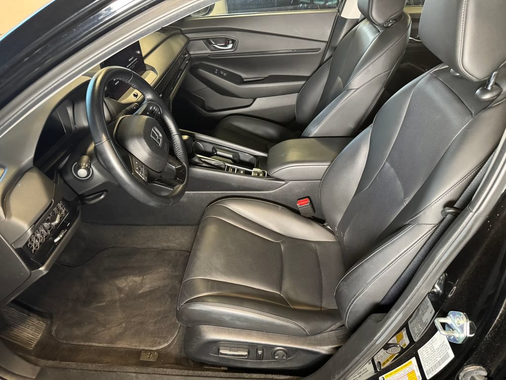 Used 2023 Honda Accord EX-L image 21