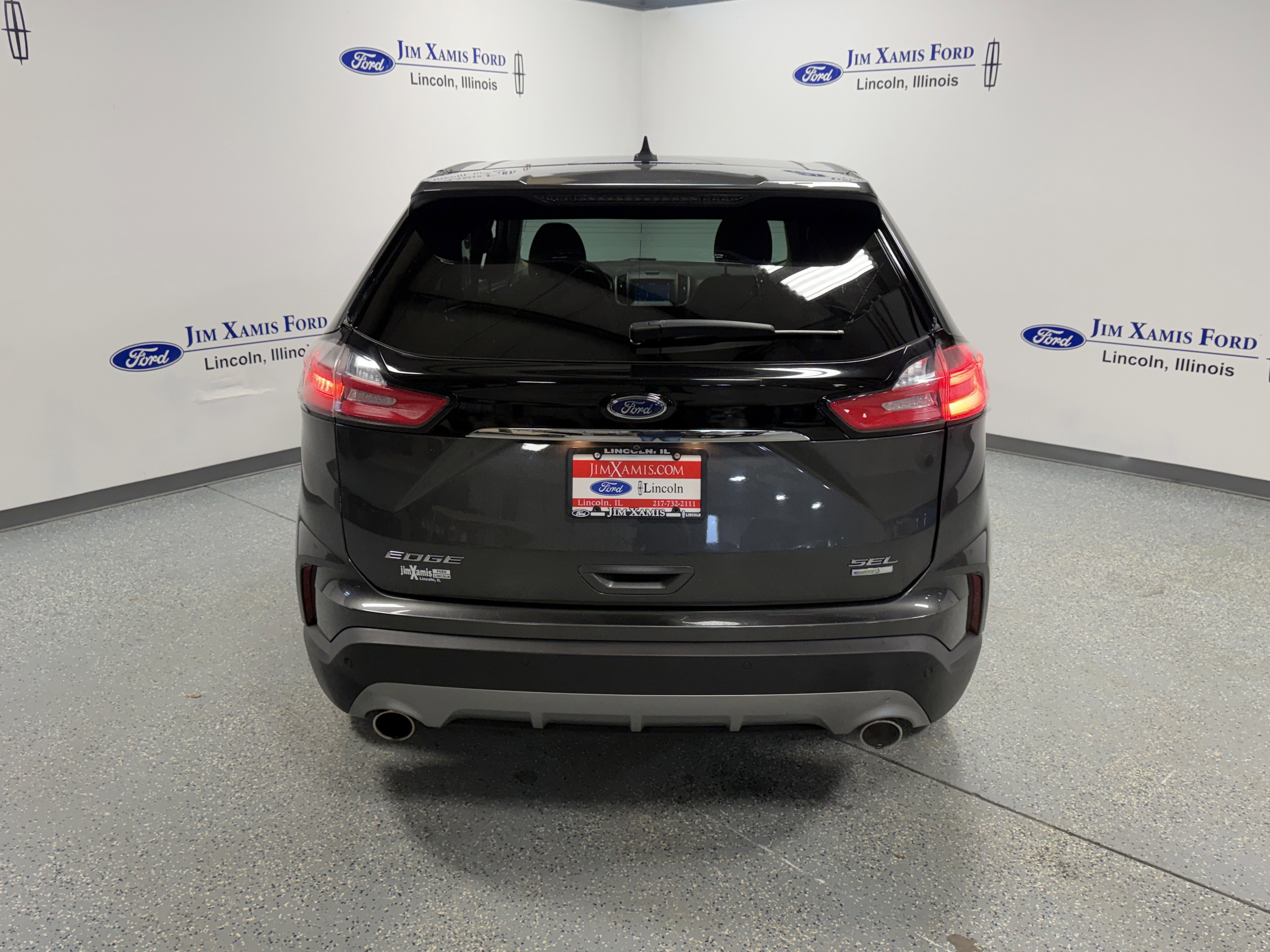 Used 2019 Ford Edge SEL image 33