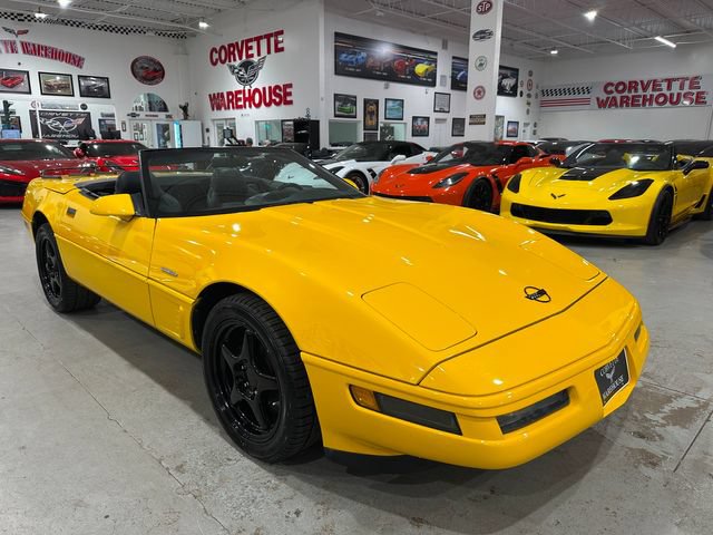 Used 1996 Chevrolet Corvette Convertible RWD image 21