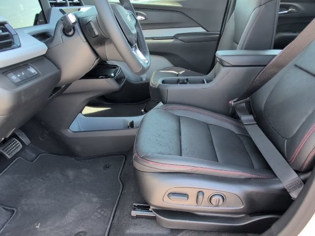 New 2027 Chevrolet Bolt RS FWD image 10