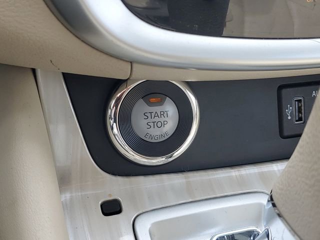 Used 2018 Nissan Murano Platinum w/ Cargo Package AWD/4WD image 25