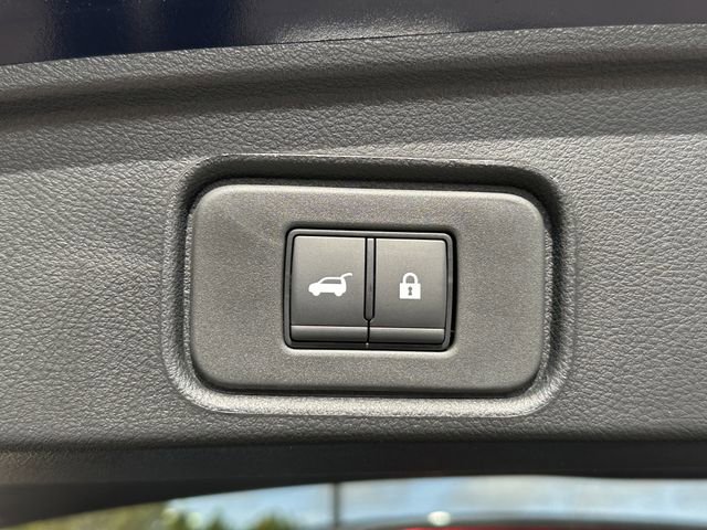 New 2026 Nissan Pathfinder SV AWD/4WD image 15