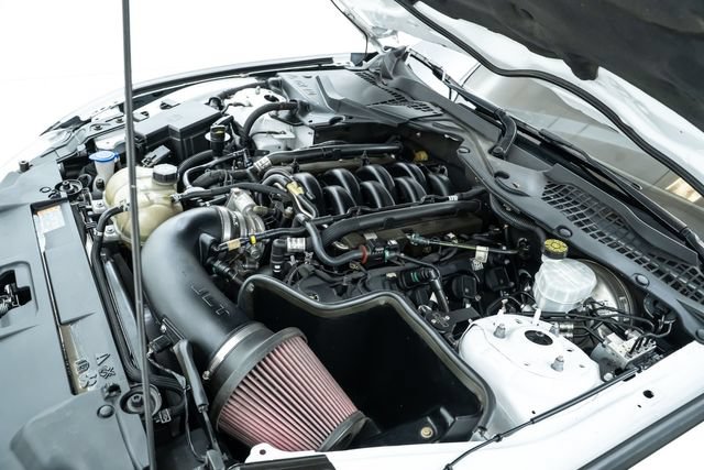 Used 2021 Ford Mustang GT Premium w/ Black Accent Package RWD image 31