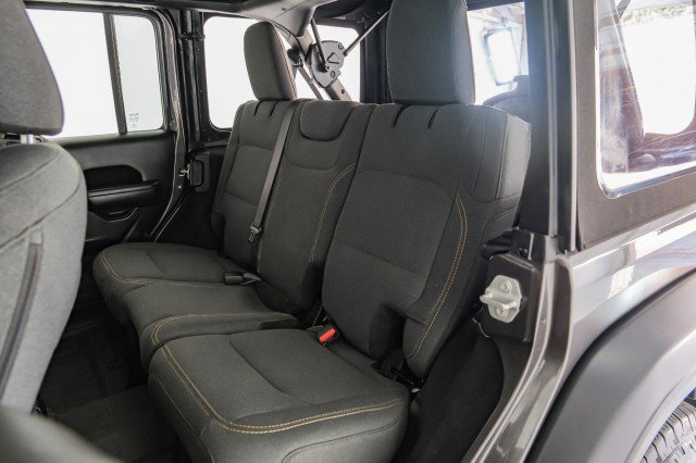 Used 2024 Jeep Wrangler Unlimited Sport image 32