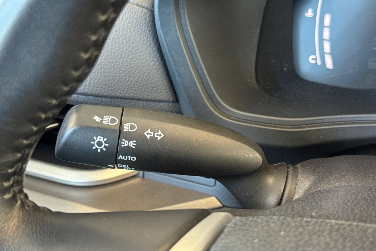 Used 2025 Toyota Grand Highlander FWD image 36