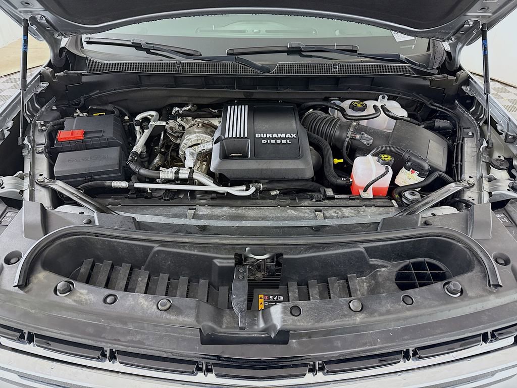 Used 2024 Chevrolet Tahoe LT w/ LT Signature Plus Package image 32