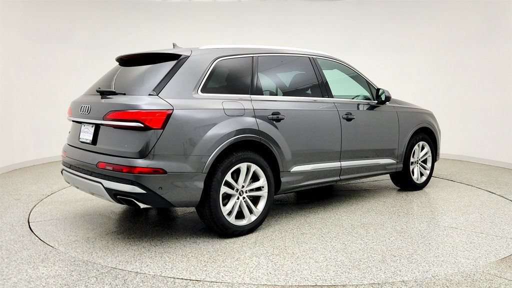 Used 2025 Audi Q7 3.0T Premium Plus AWD/4WD image 5