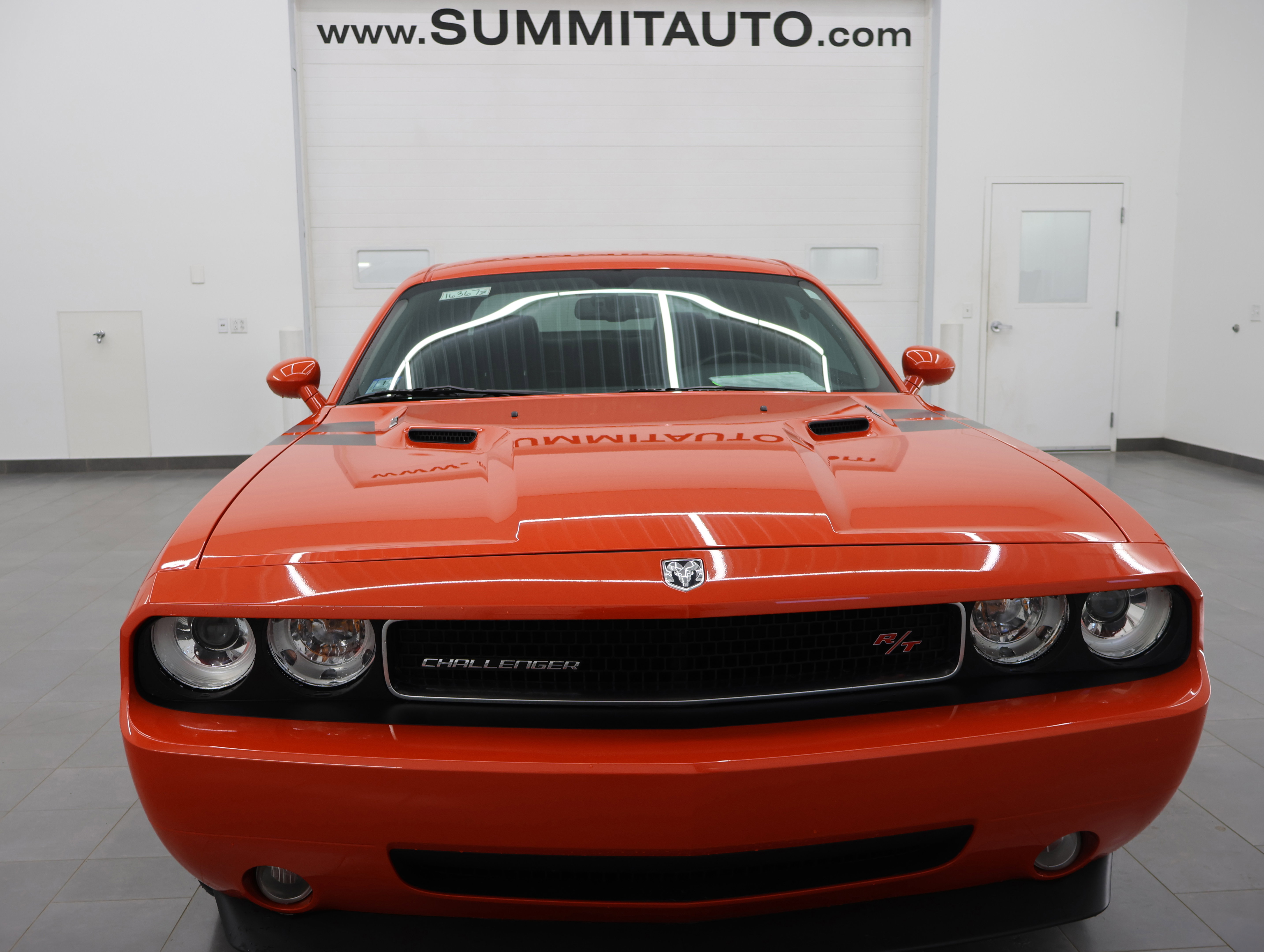 Used 2009 Dodge Challenger R/T image 18