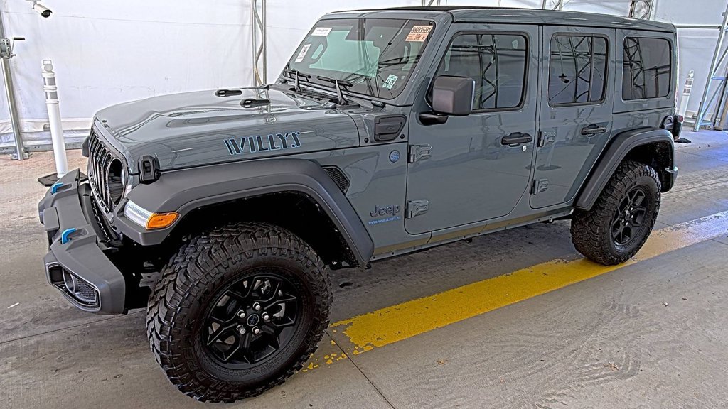 Used 2024 Jeep Wrangler Unlimited AWD/4WD image 1