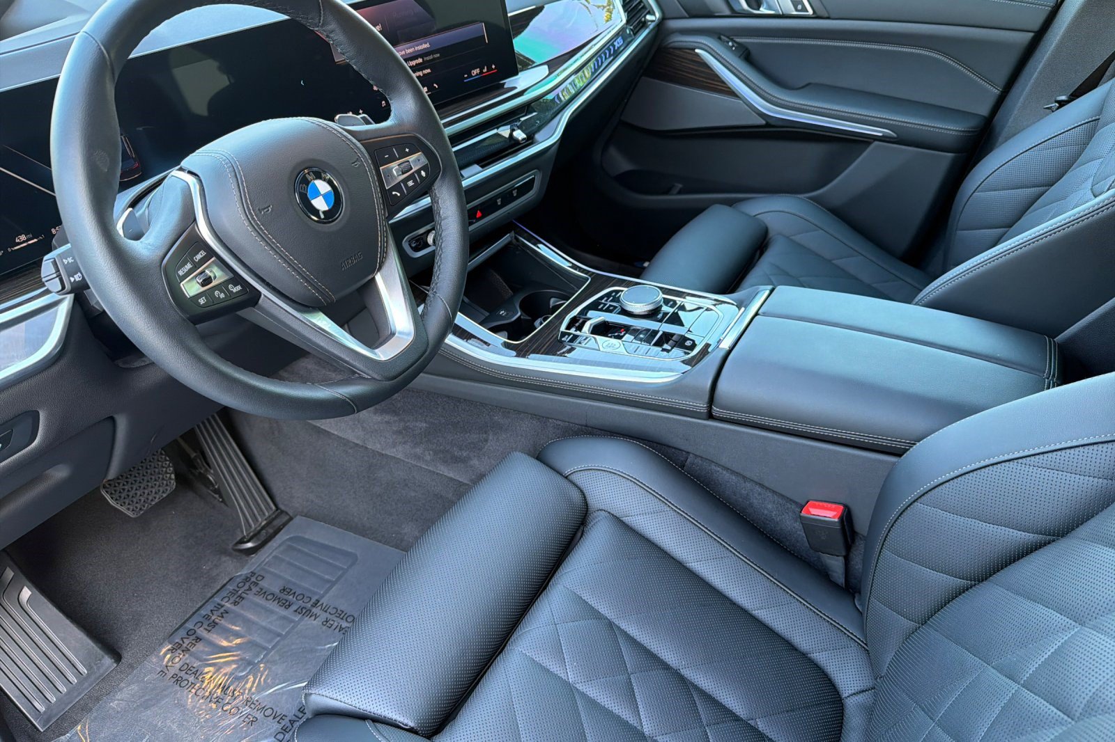 Used 2026 BMW X5 xDrive40i w/ Premium Package AWD/4WD image 11
