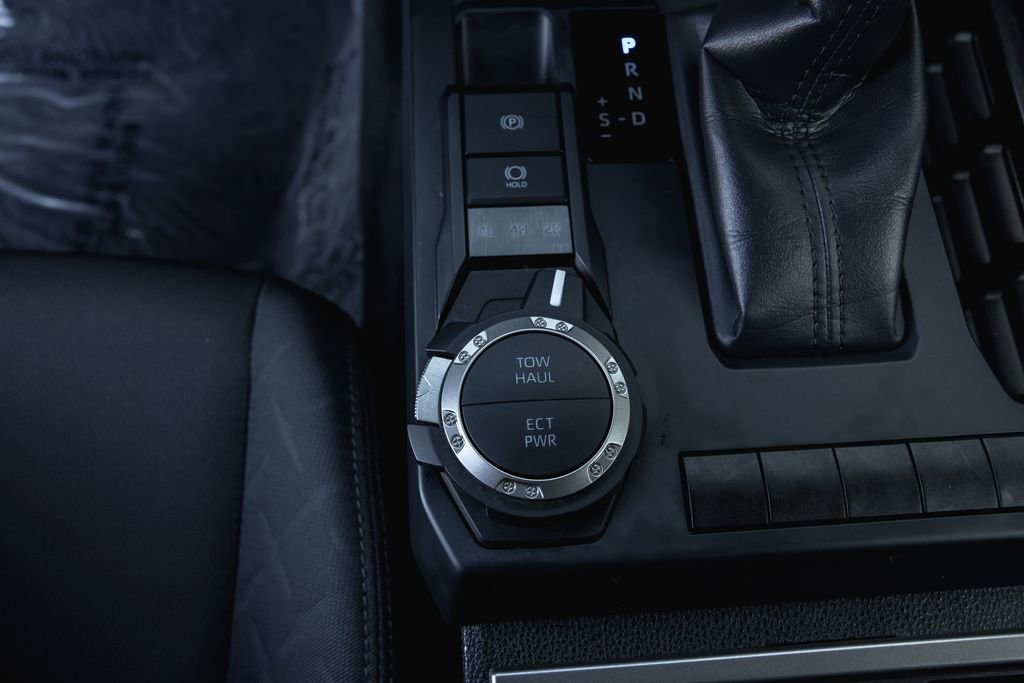 Certified 2025 Toyota Tacoma SR5 image 19